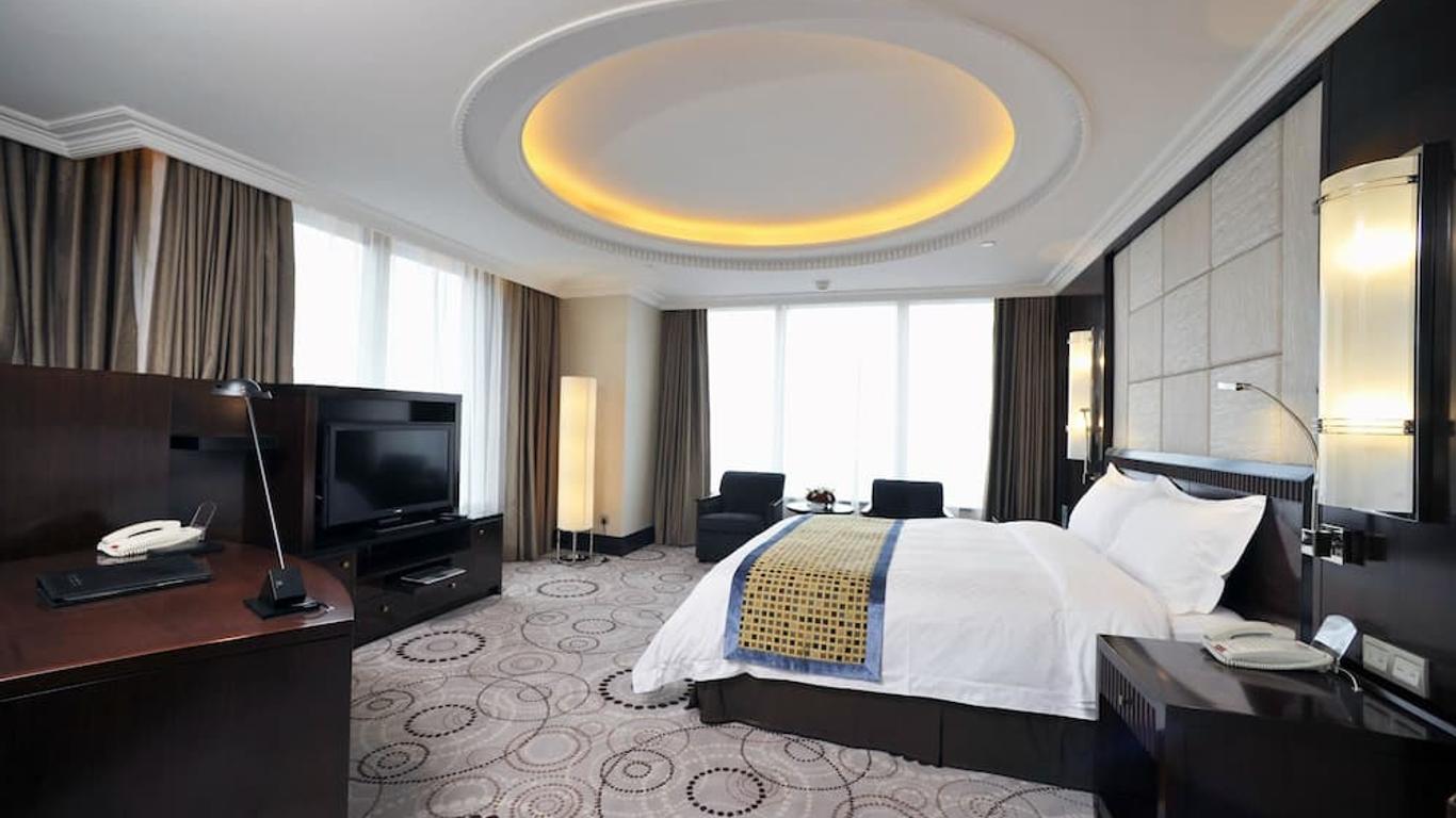 Grand Soluxe Zhongyou Hotel