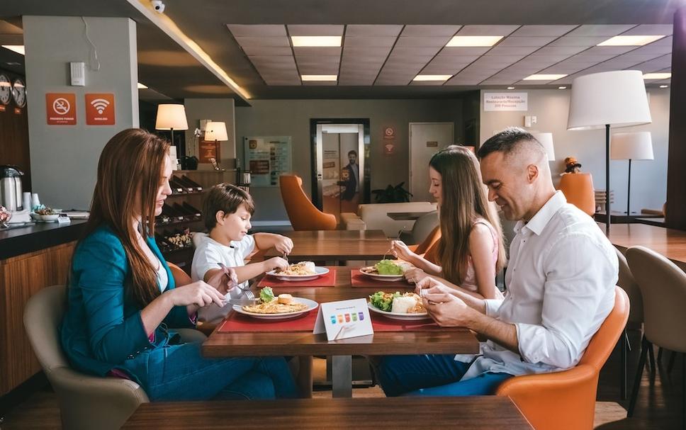 Dining room Photo