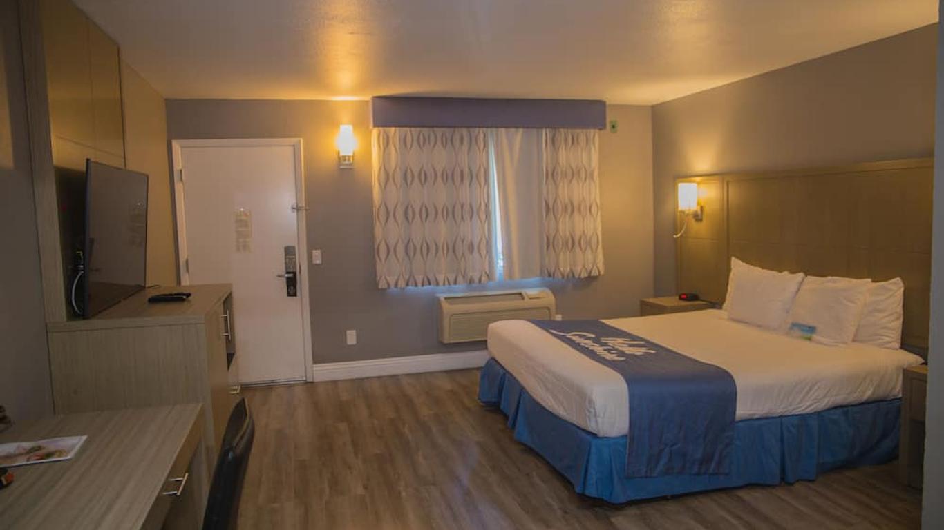 Days Inn by Wyndham Redwood City