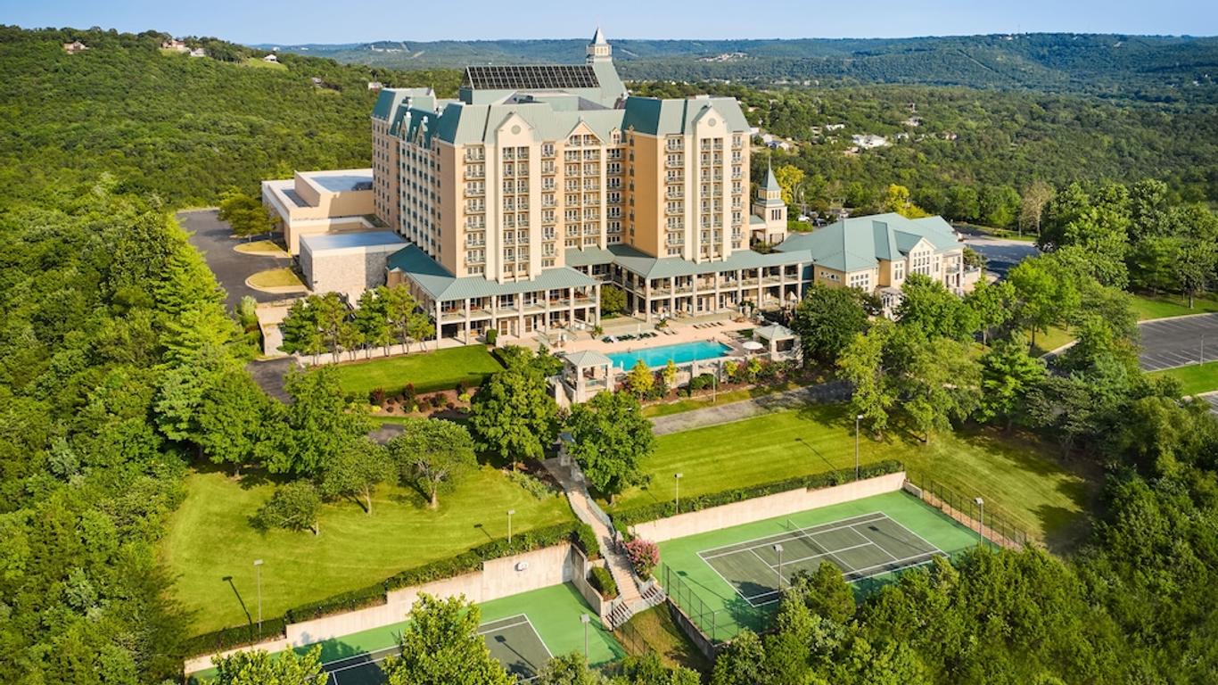 Chateau On The Lake Resort Spa And Convention Center