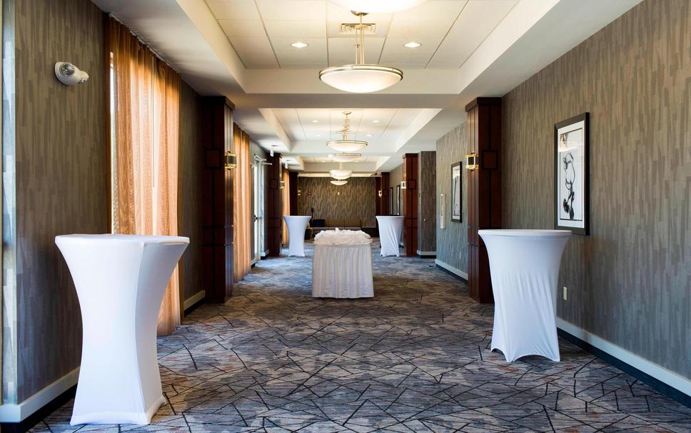 Banquet hall Photo