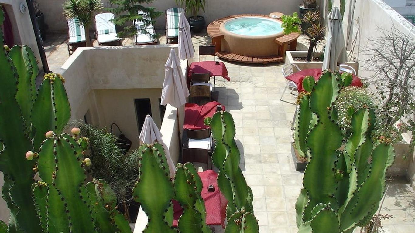 Riad La Villa & Spa