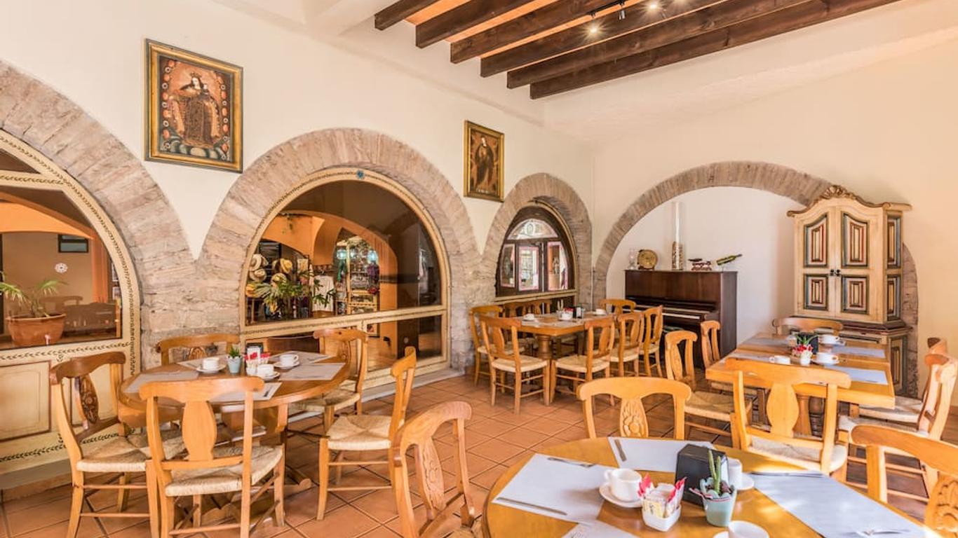 Hotel Abadia Tradicional