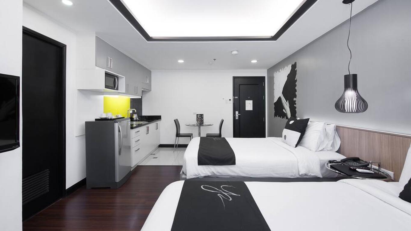 Y2 Residence Hotel