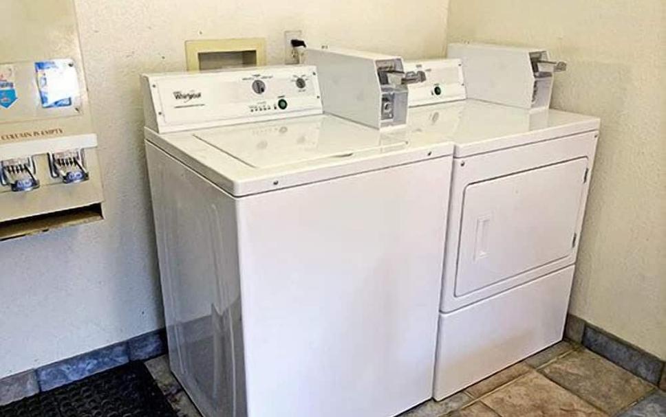 Laundry facility Photo