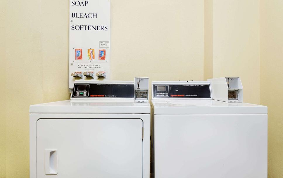 Laundry facility Photo