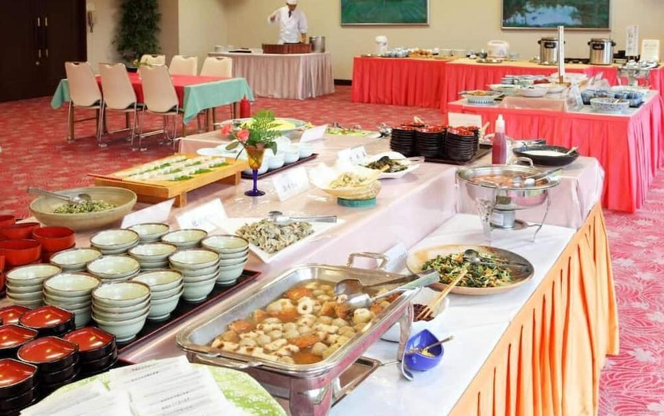 Buffet Photo