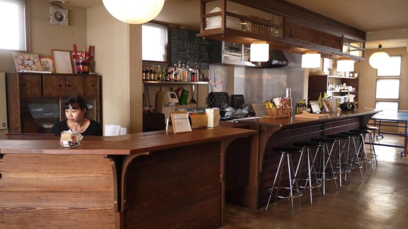 Hostel & Cafe Bar Backpackers Miyajima